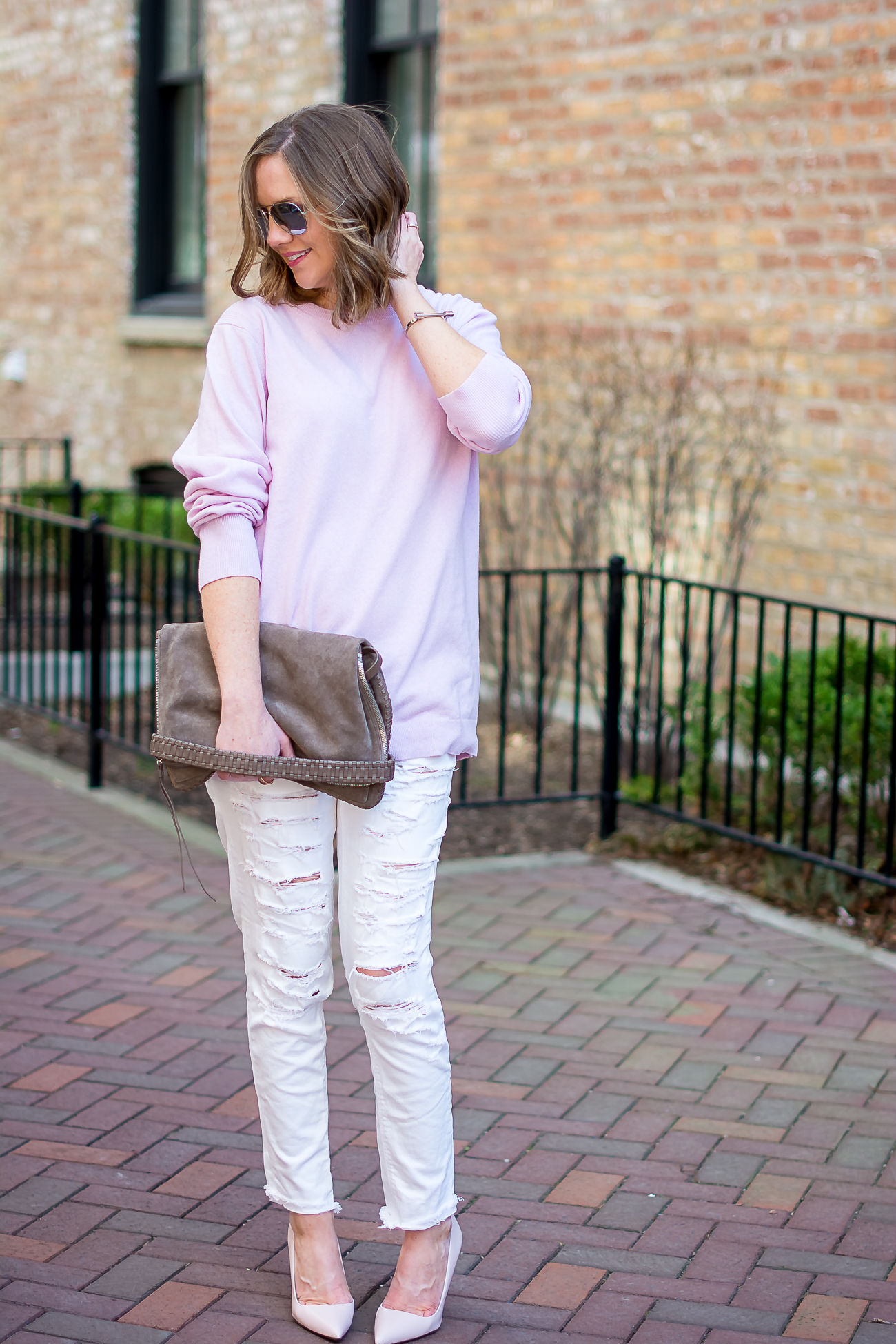 banana-republic-oversized-pink-wool-sweater-american-eagle-distressed-skiny-jeans-blush-heels-all-saints-convertible-clutch-simple-spring-pastels