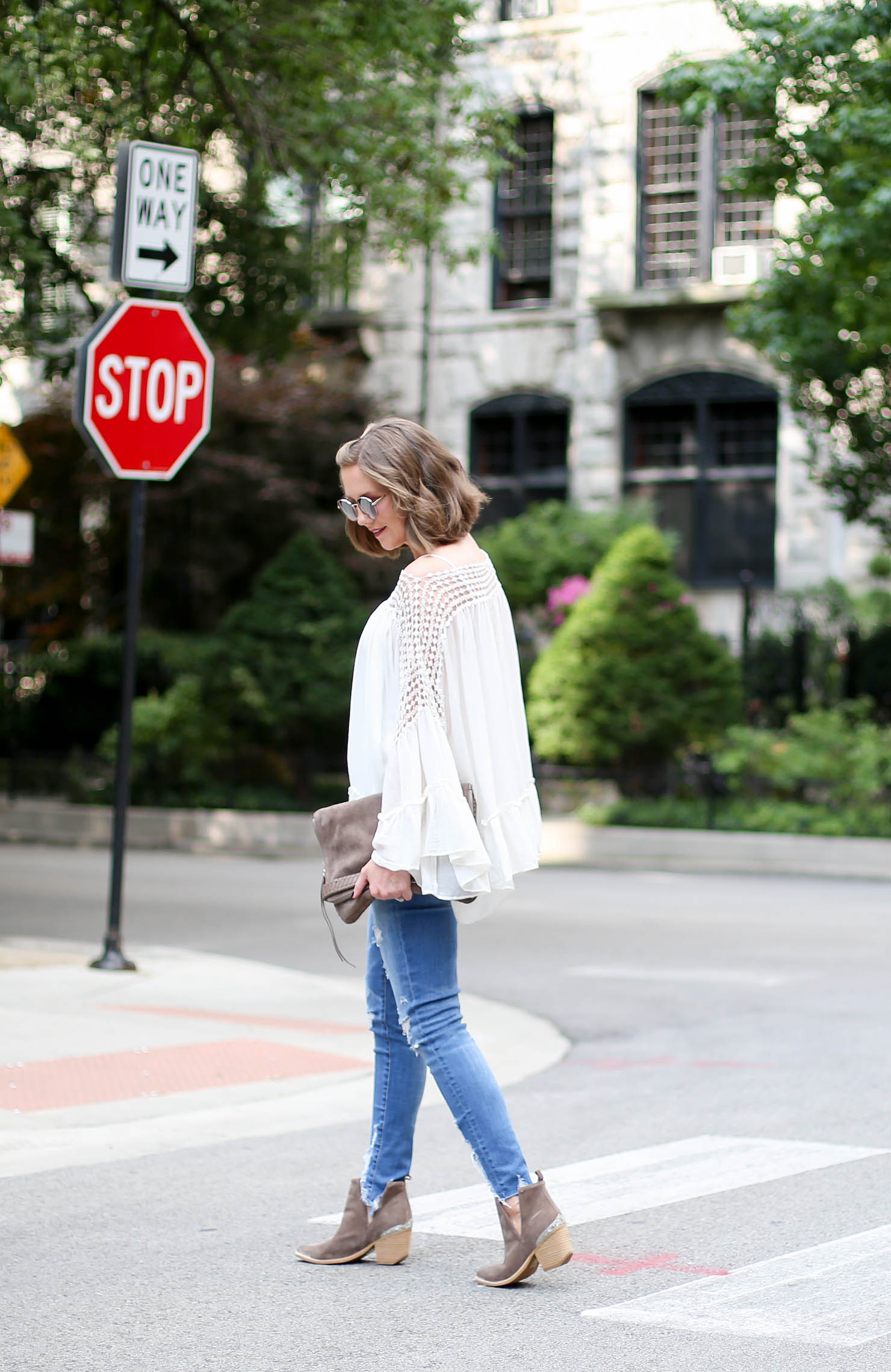10 reasons I love fall, the perfect flowy boho blouse you need for fall, romantic top trend, fall fashion 2017, my fall uniform
