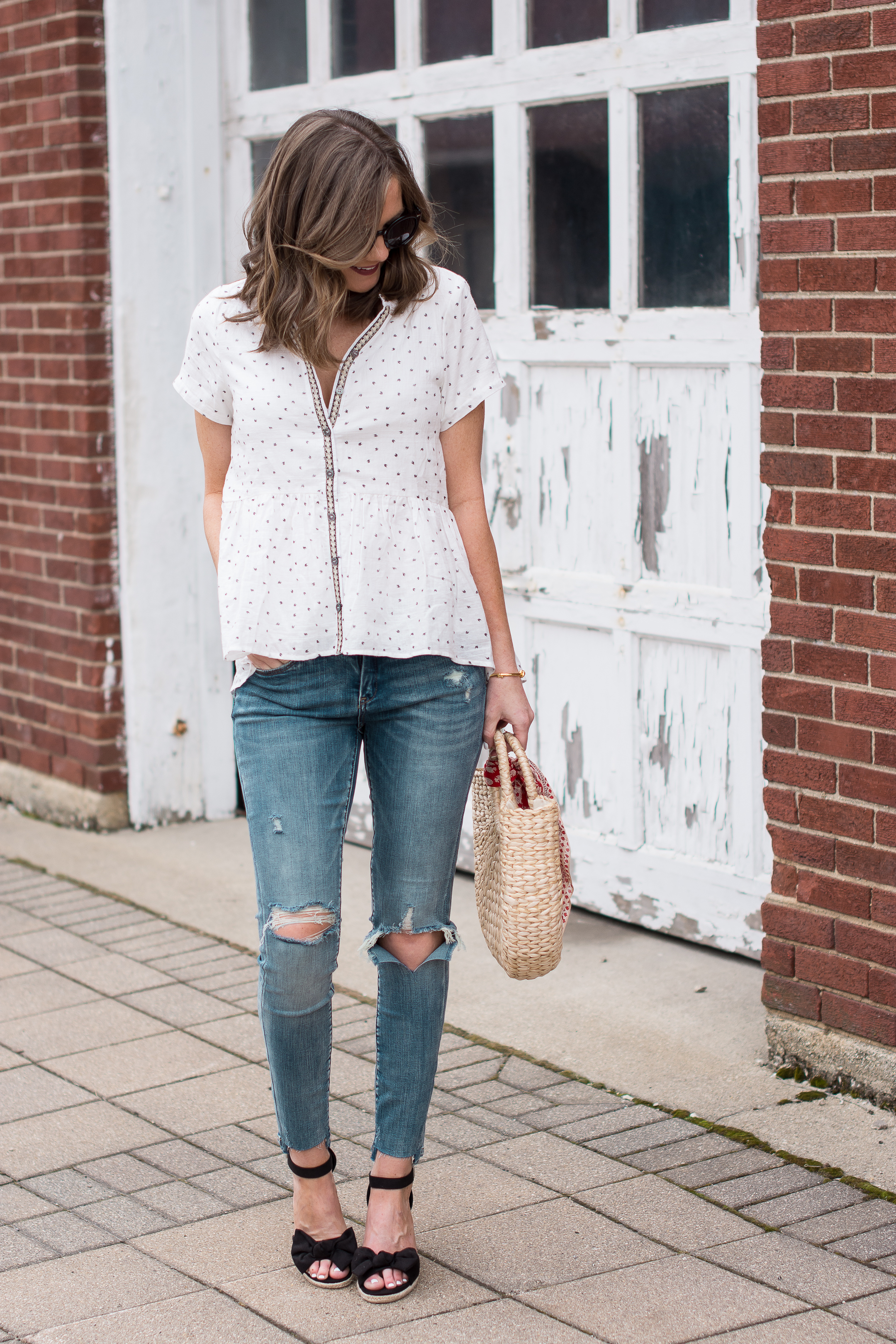 authenticity in blogging, trustworthy bloggers, distressed boyfriend jean jacket bow wedges, Roolee boutique, easy spring outfit formula, dressing up jeans for spring