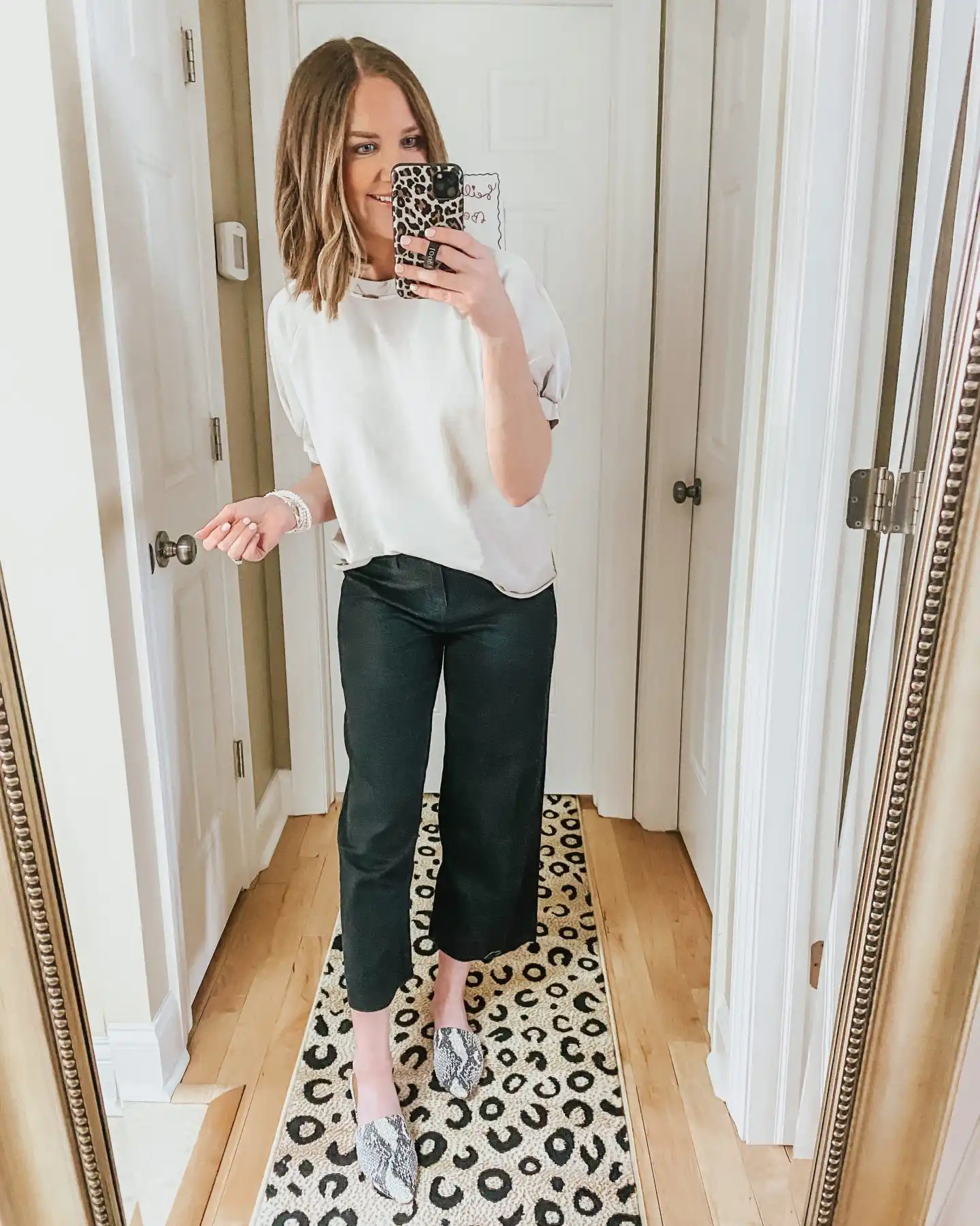 Try This Feminine Ballet Flats  Slouchy Jeans  The Mom Edit